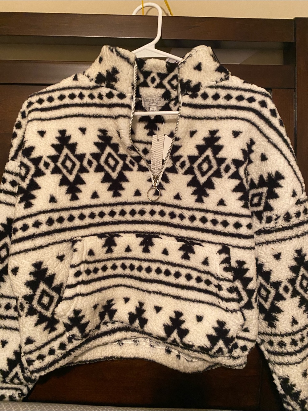Cozy Half-Zip Sherpa Pullover Jacket - Black & White - Picture 1 of 2